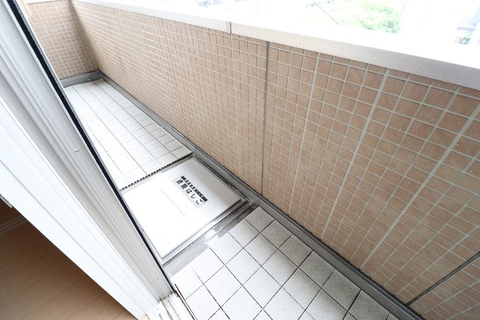 神奈川県川崎市多摩区登戸 ベランダ