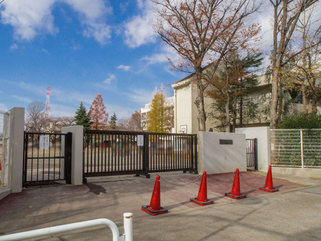 東京都府中市西府町３丁目 小学校