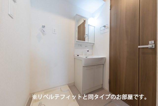 神奈川県川崎市多摩区登戸 洗面所