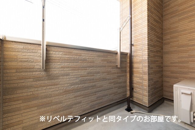 神奈川県川崎市多摩区登戸 ベランダ