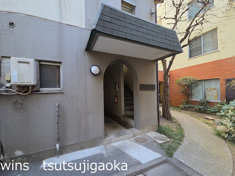 小林マンション エントランス