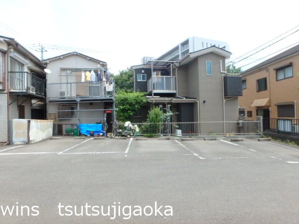 サンセリテ調布 駐車場