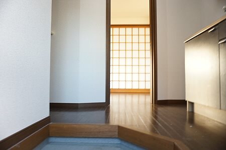 ハイツ唐澤 玄関