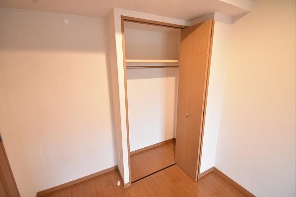 東京都調布市西つつじケ丘１丁目 収納