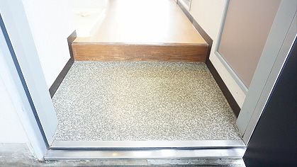 東京都世田谷区南烏山１丁目 玄関