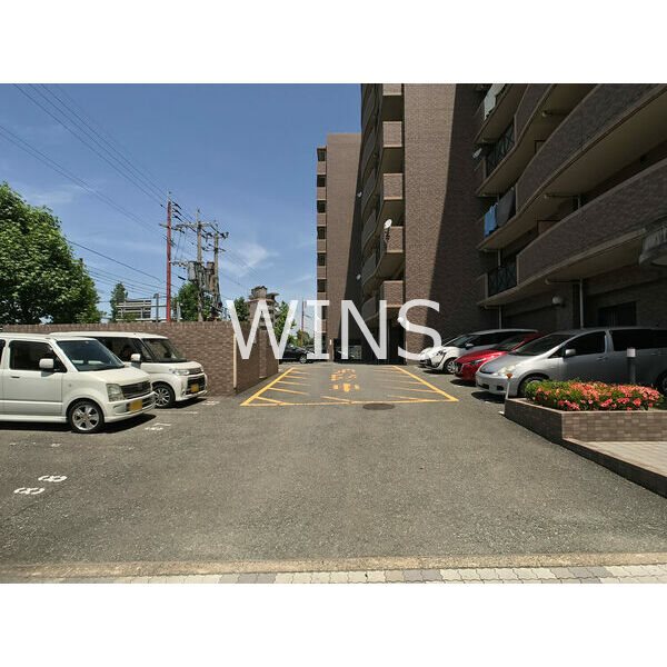 福岡県福岡市博多区東平尾１丁目 駐車場