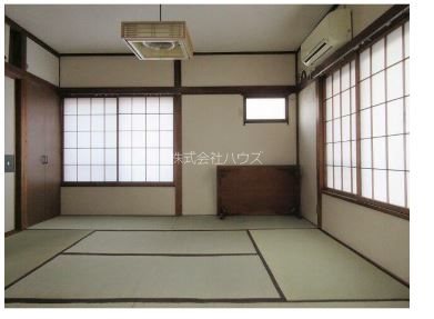 長谷川アパート ベッドルーム