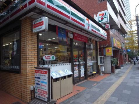 グロウ白金高輪 コンビニ