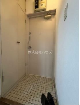 高輪台フラッツ 玄関