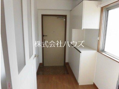 紀州ビル 玄関