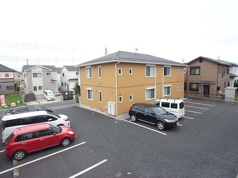 グローリエＡ棟 駐車場