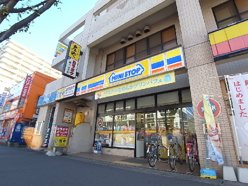 プレミールK コンビニ