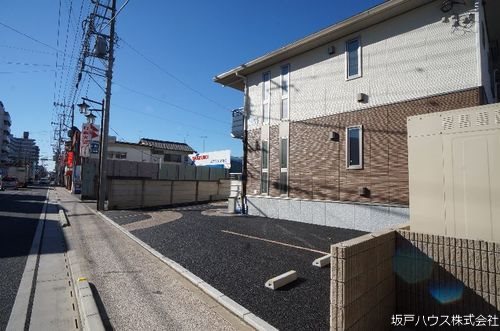 ブランピア 駐車場