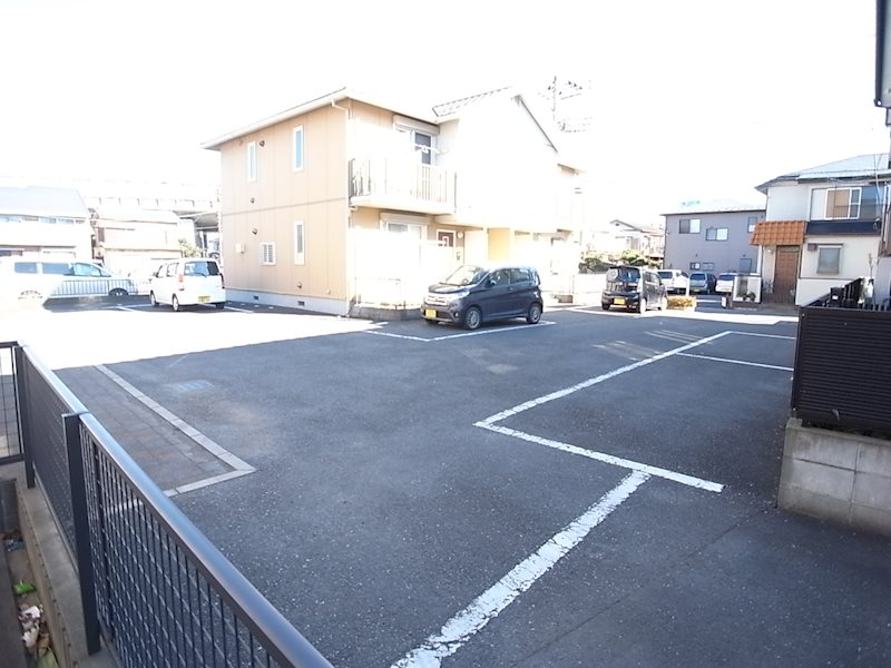 ライツフォルＡ 駐車場