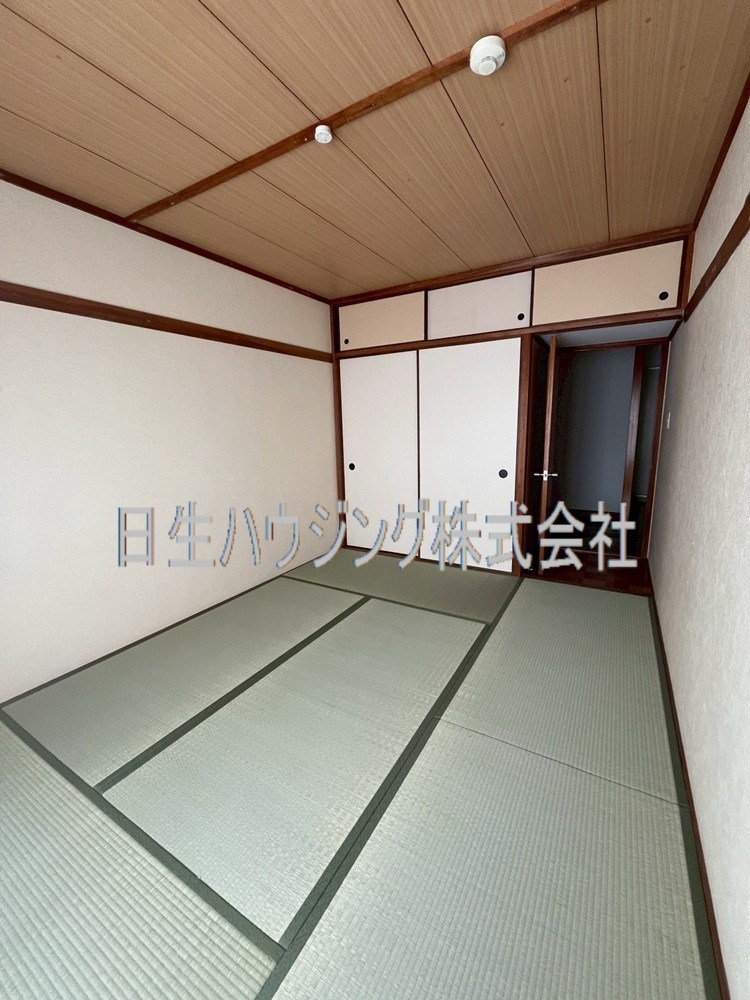 市公社若松台分譲住宅18棟 ベッドルーム