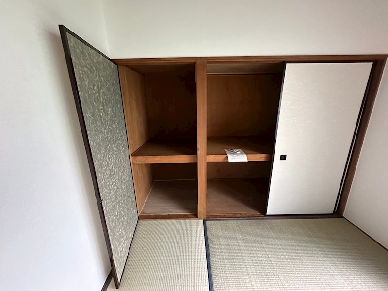ハイツ深町 収納