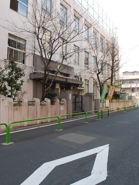 ザ・チェリークレスト 小学校
