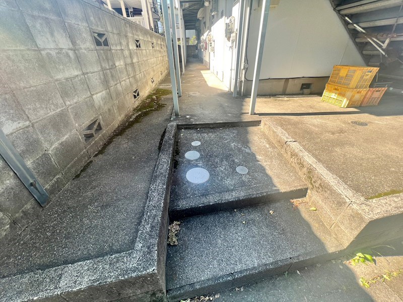 フォーブル三上 エントランス