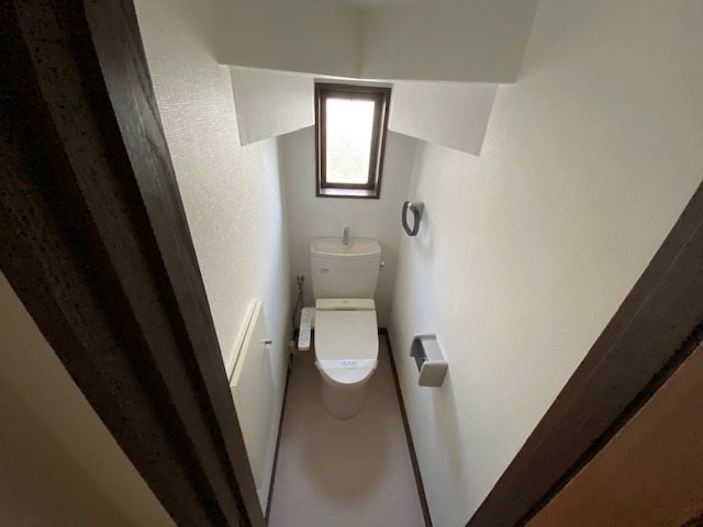 牟礼戸建 トイレ