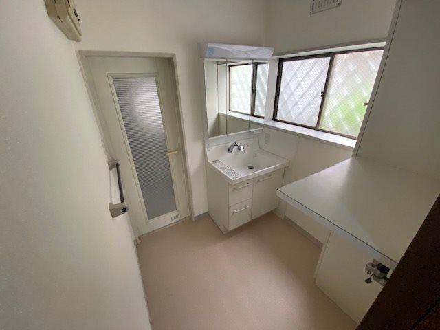 牟礼戸建 洗面所