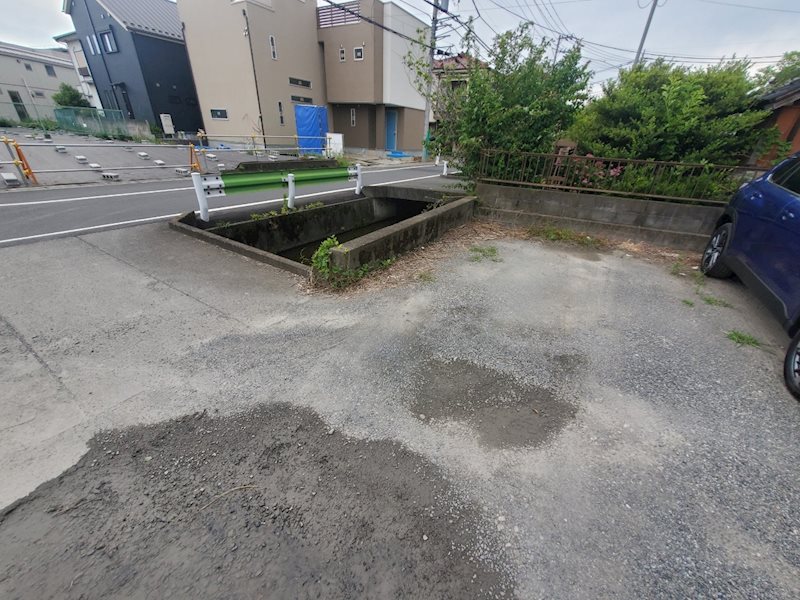 グレイキャッスル 駐車場