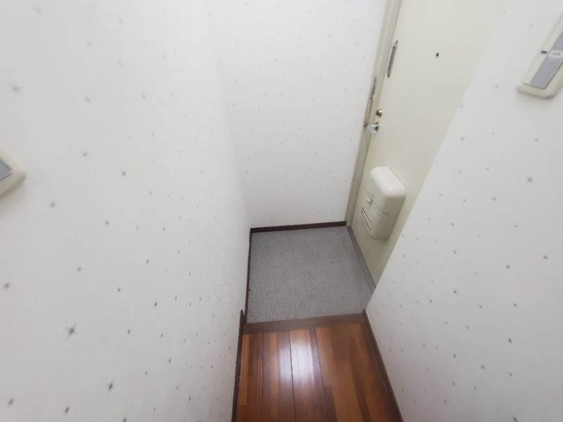 プライム伊藤 玄関
