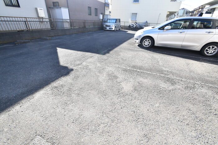 サンコーポ 駐車場