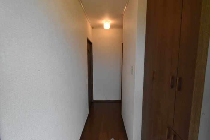 B-FLAT 玄関