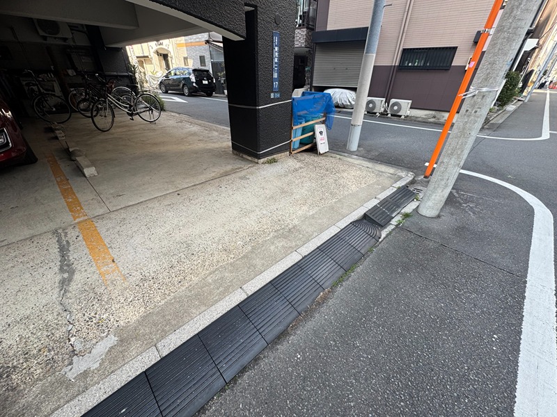 ザ・チェリークレスト駐車場 駐車場
