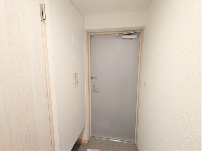 グランヴェールにしすな 玄関