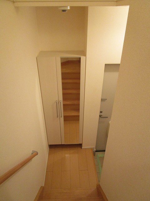 サンアローズ 玄関