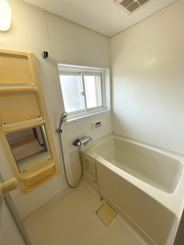 ベルメゾン奥住A棟 風呂画像