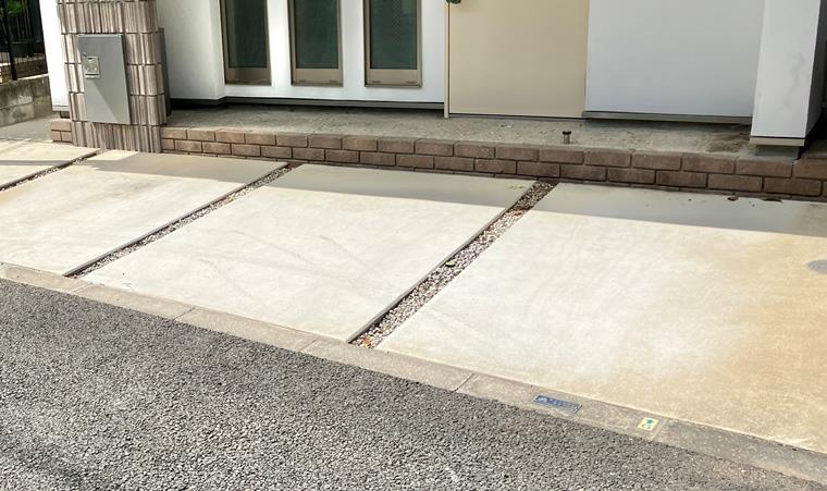 千駄木戸建 駐車場