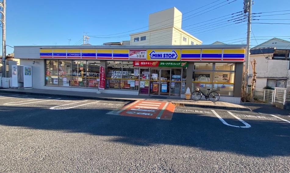 トークエクメーネ コンビニ