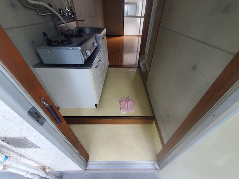 田中アパート 玄関