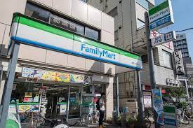 ディアレイシャス鶯谷 コンビニ