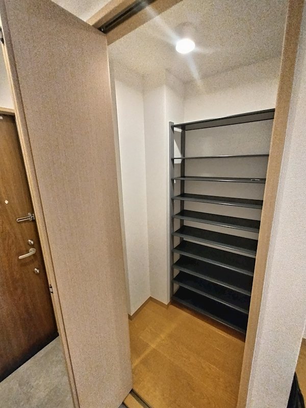 リトルガーデン北千住 収納