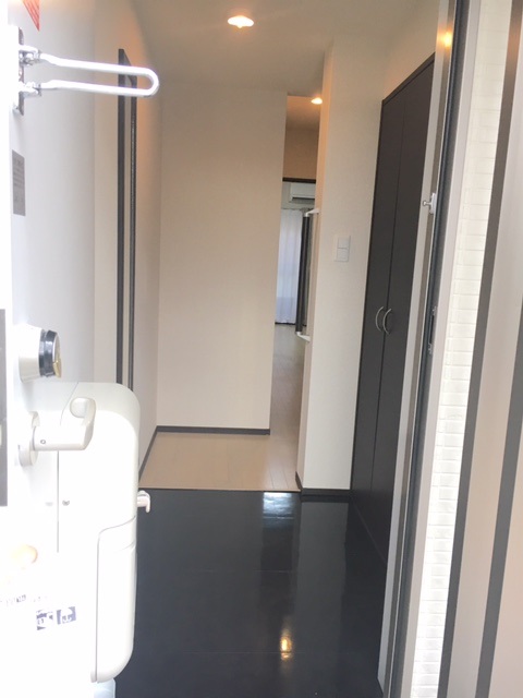 クレイノシャンドフルール 玄関