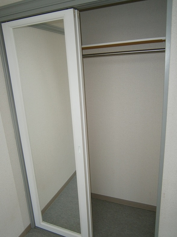 レオパレス中居 その他