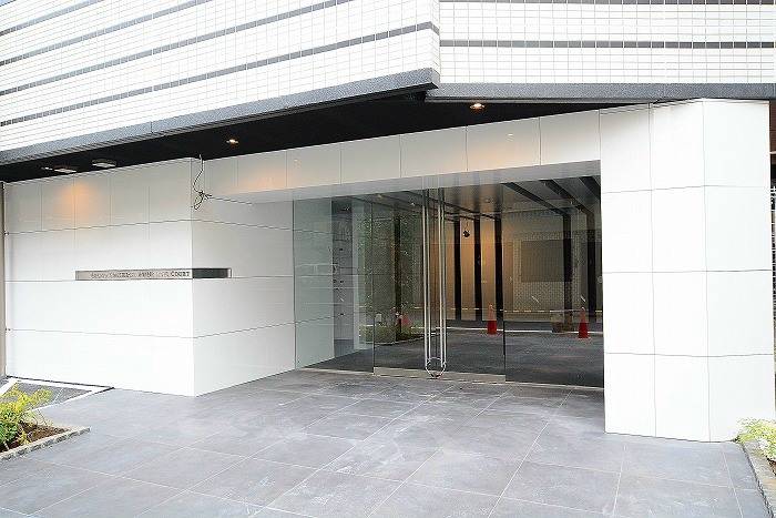 グランドコンシェルジュ新御徒町アジールコート エントランス