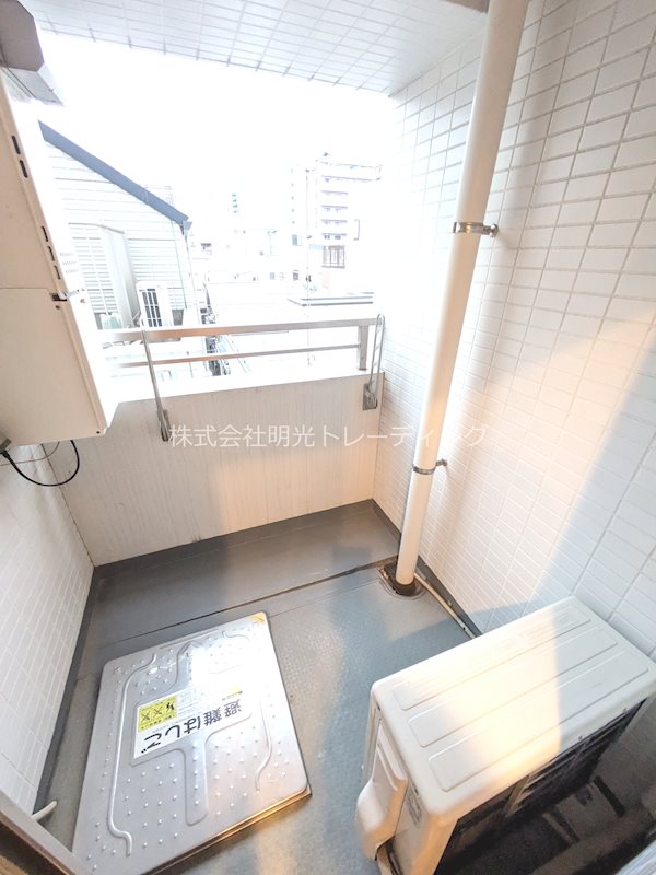 ﾊﾟﾄｩｰﾛ御徒町ﾁｯﾀ ベランダ