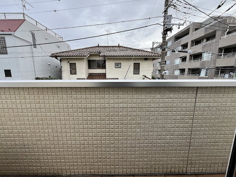柿の木ハウス ベランダ