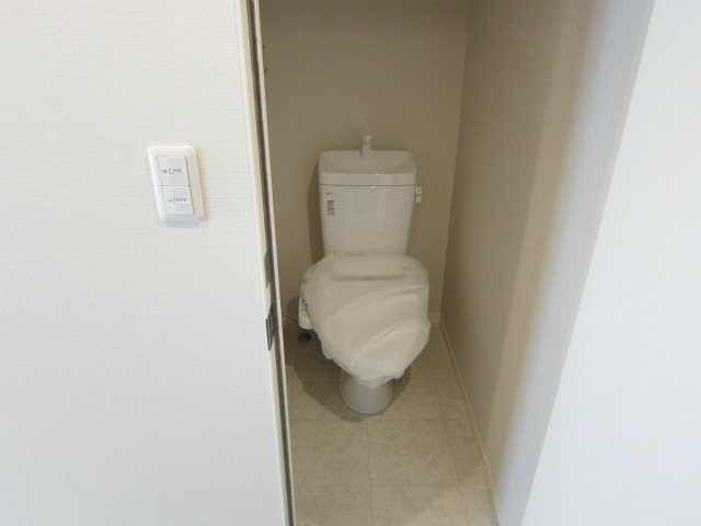 White Base その他