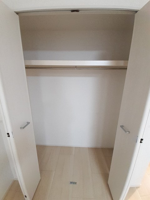 スアヴィス舎人 収納