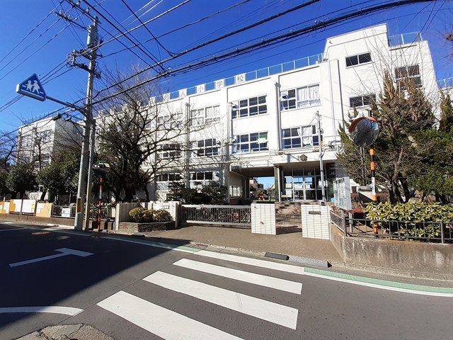 スアヴィス舎人 その他