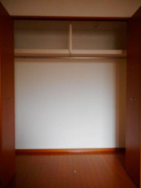 ロイヤル・レジデンス壱番館 収納