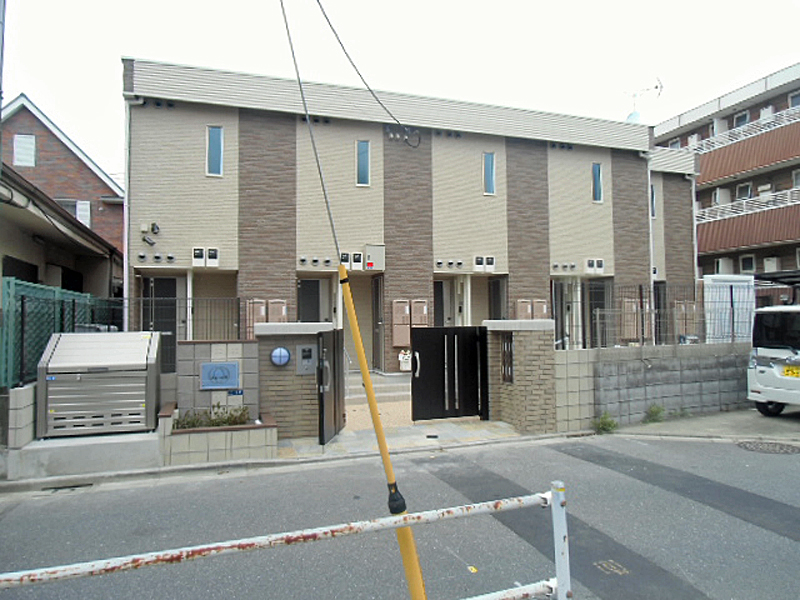 レオネクストフローラ 外観