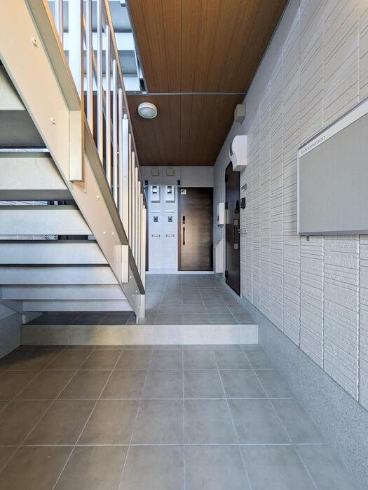 D-ROOM万願寺 ロビー