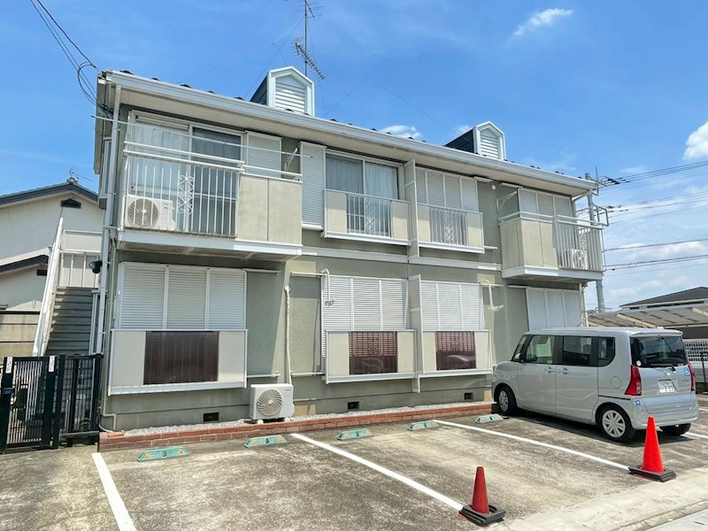 カリーナスピカ 外観