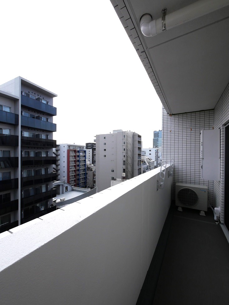 PREMIUM CUBE 上野 ベランダ